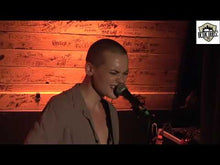 Charger et lire la vidéo dans la visionneuse de la Galerie, IN THE ATTIC + ERHEDA Samedi 13 décembre
